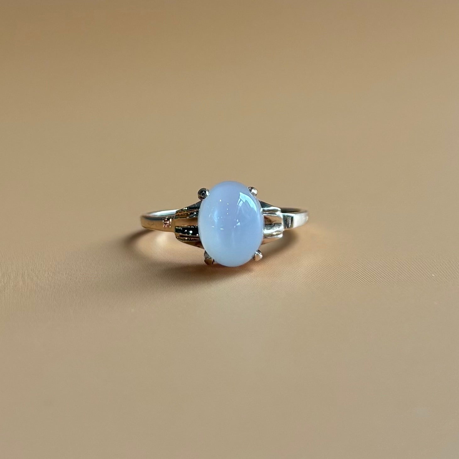 Victorian Oval Moonstone Solitaire Ring | 10k Yellow Gold | Vintage