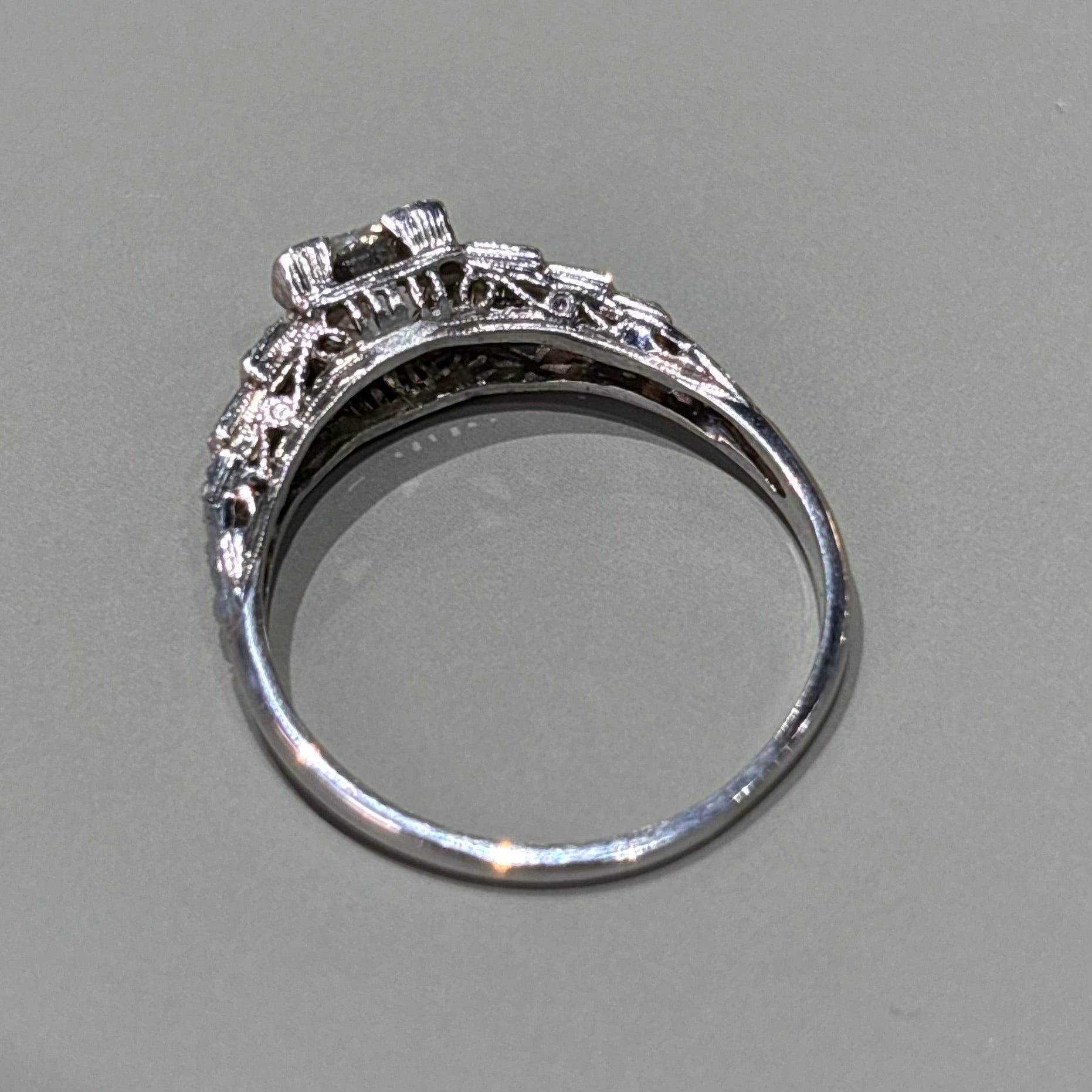 0.95ct Diamond Step-Set Engagement Ring | 18k White Gold | Vintage