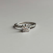  Diamond Engagement Ring