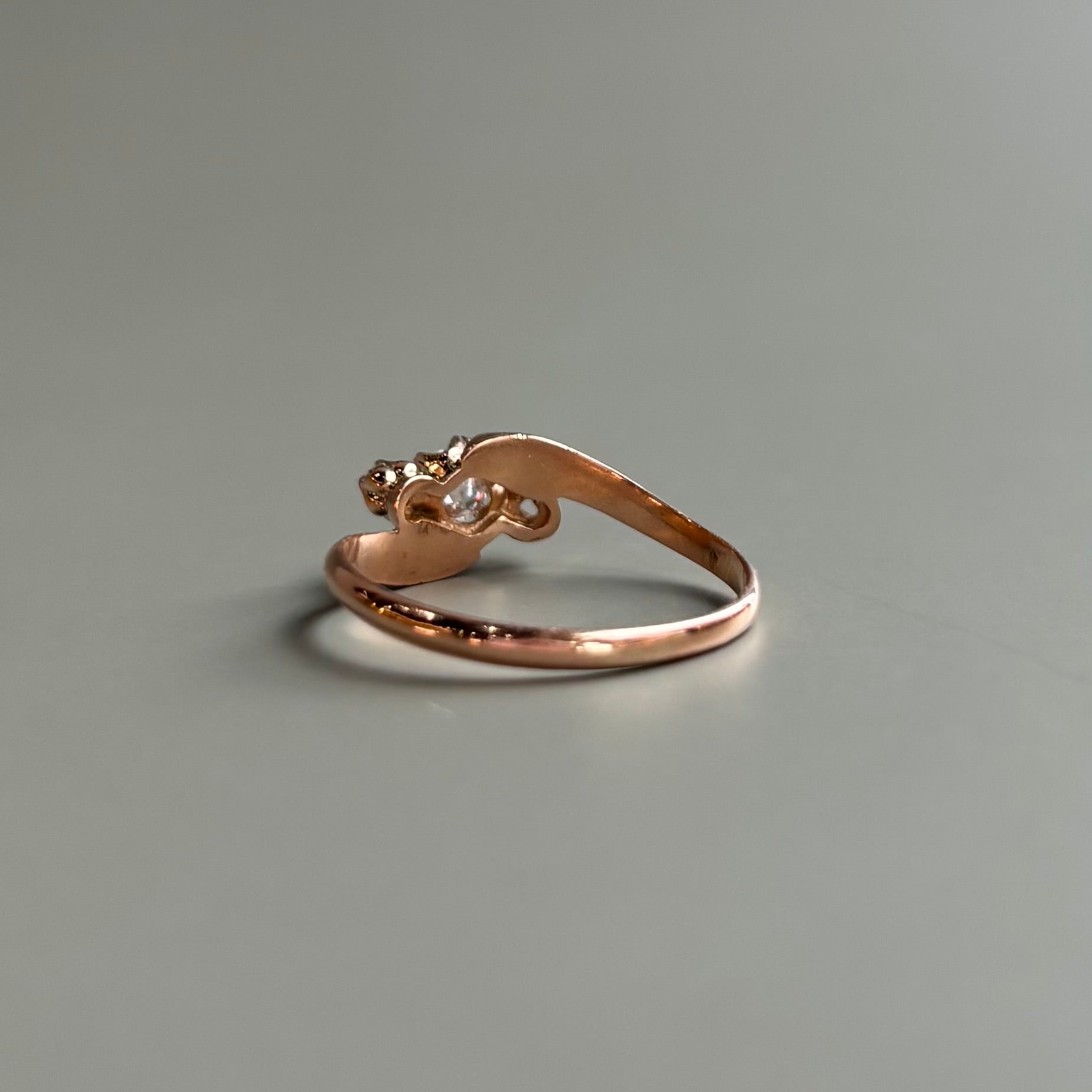 Victorian 0.30 CTW Diamond Ring | 10K Yellow Gold | Vintage