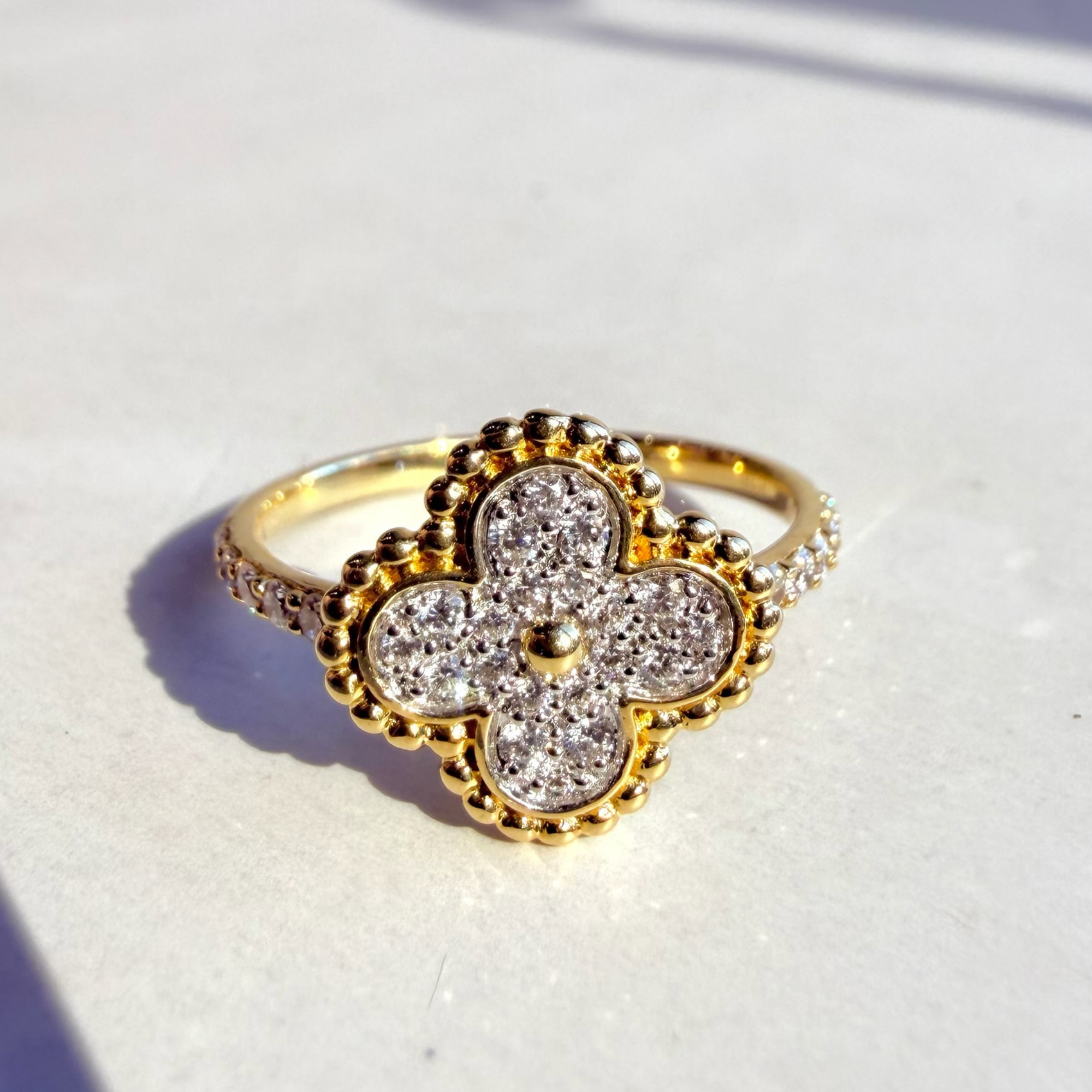 Diamond Clover Ring | 18K Yellow Gold