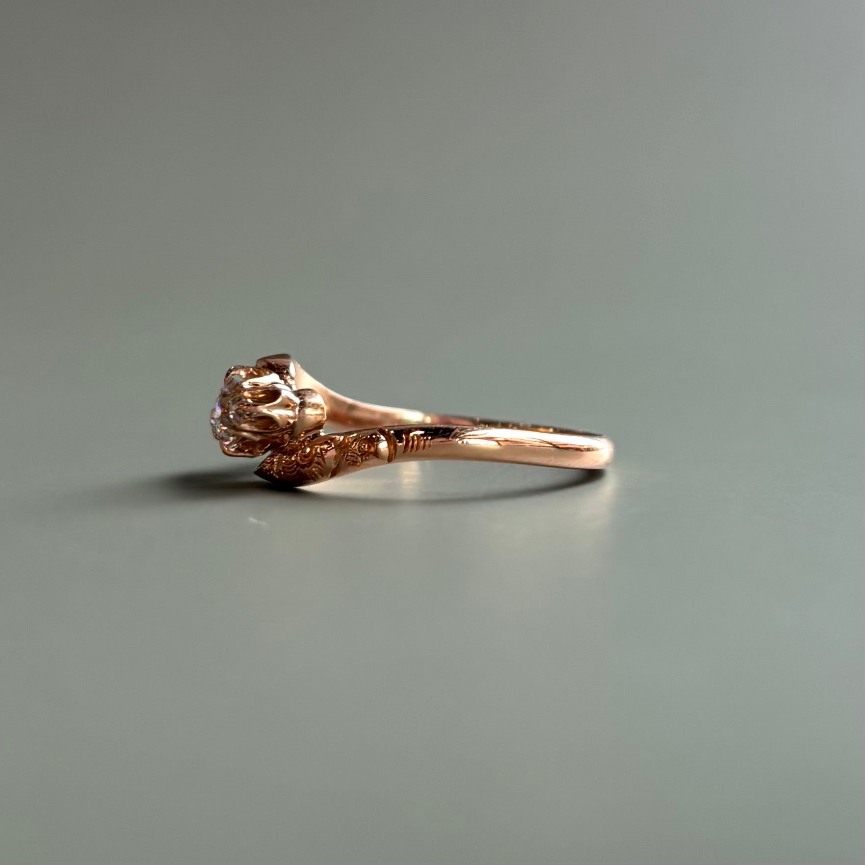 Victorian 0.30 CTW Diamond Ring | 10K Yellow Gold | Vintage