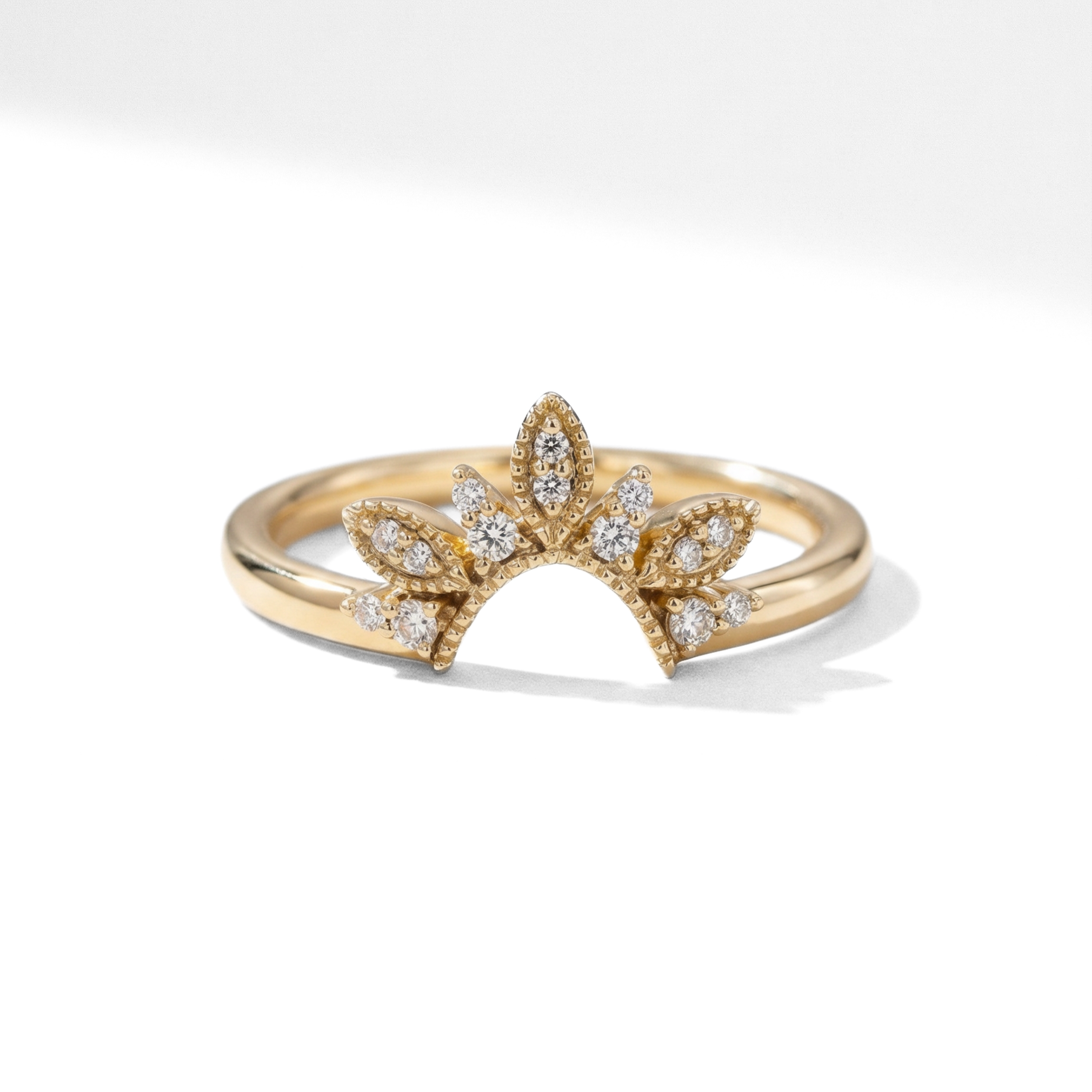 Leafy Chevron Band | 0.10 CTW Natural Diamond | 14K Yellow Gold