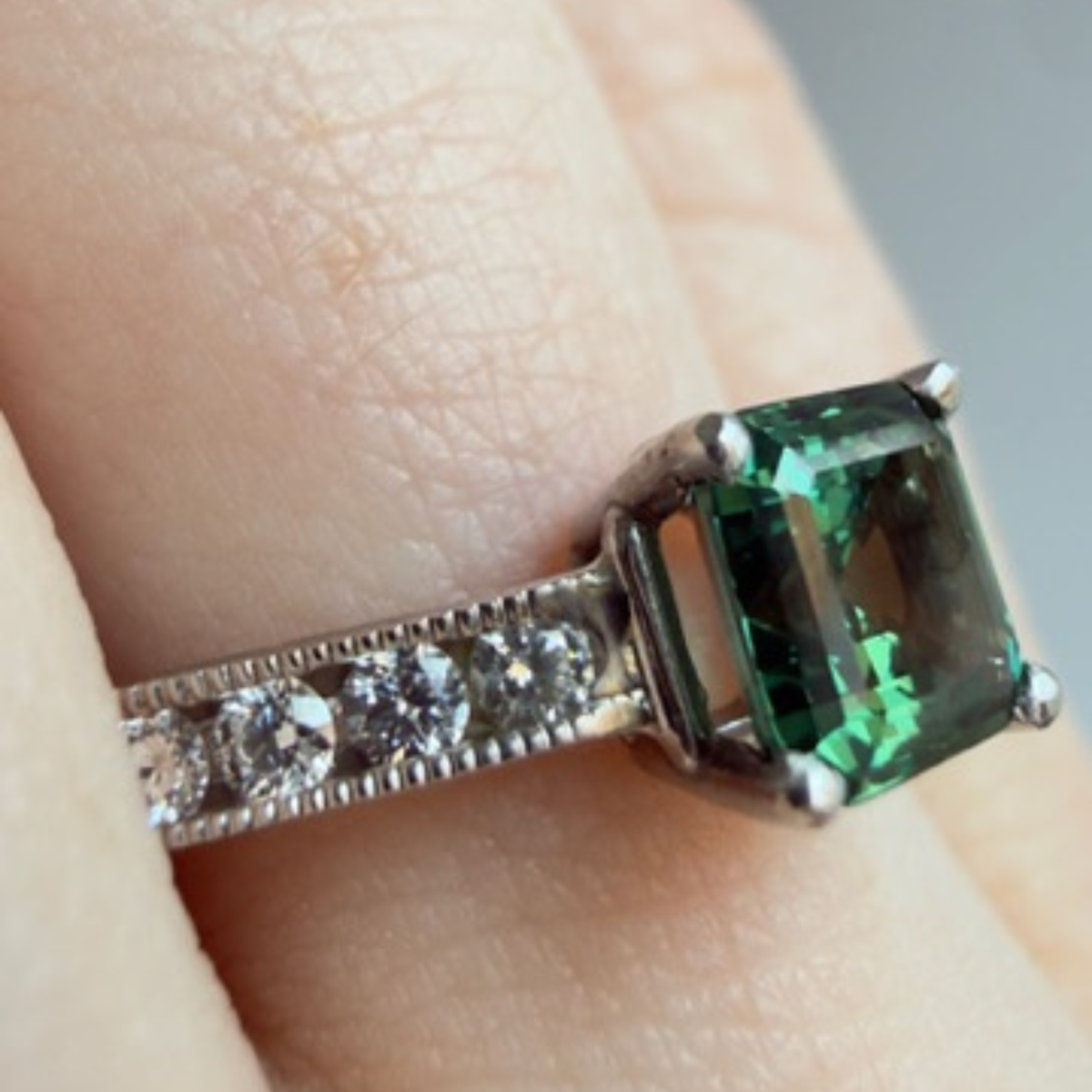Green Tourmaline and Diamond Ring | 14K White Gold
