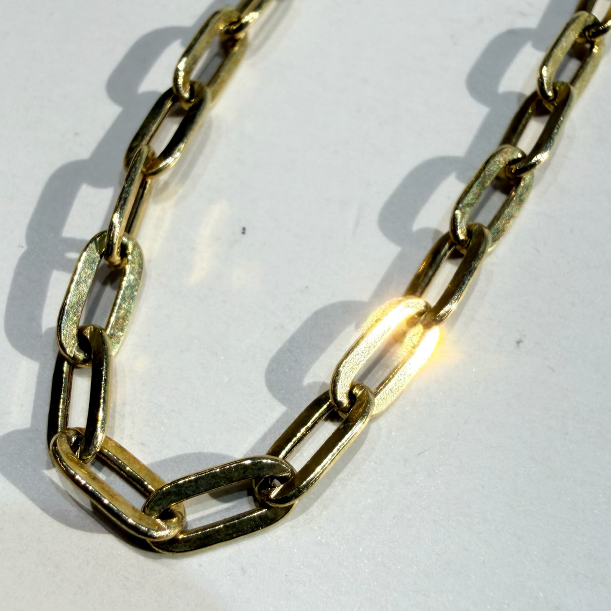 Medium Paperclip Chain | 10K Yellow Gold