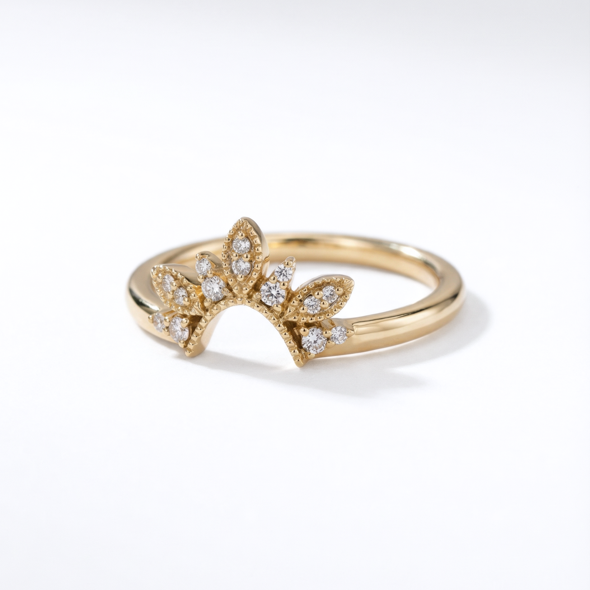 Leafy Chevron Band | 0.10 CTW Natural Diamond | 14K Yellow Gold