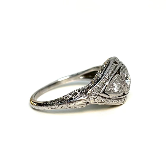 Art Deco Diamond Ring .25 ct - Circa 1930