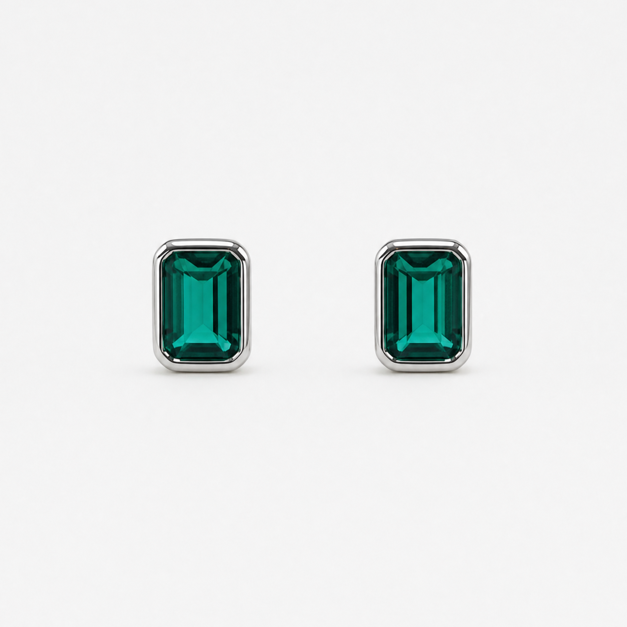 Emerald Cut Bezel Studs | Emerald | Sterling Silver