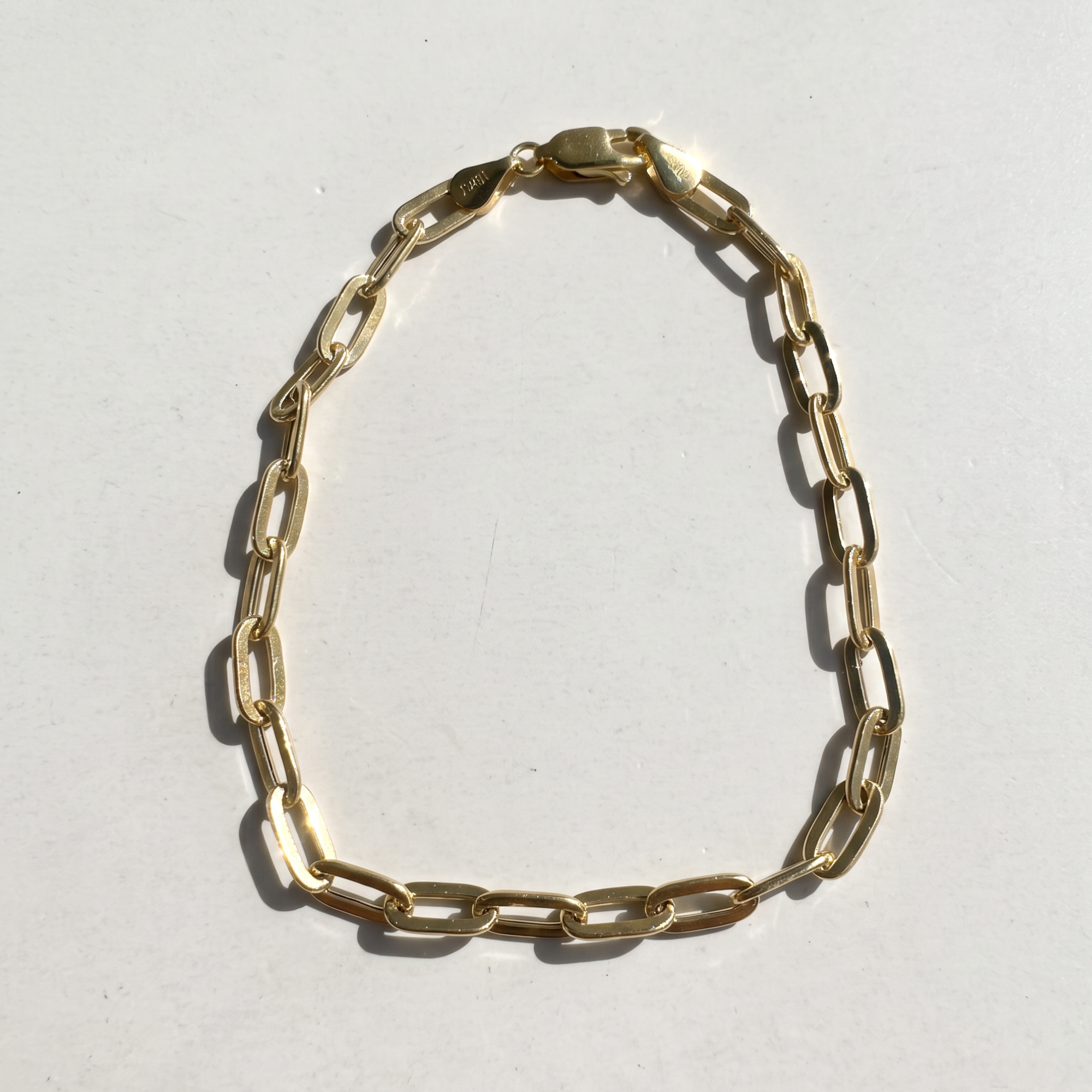 Medium Paperclip Bracelet | 10K Yellow Gold
