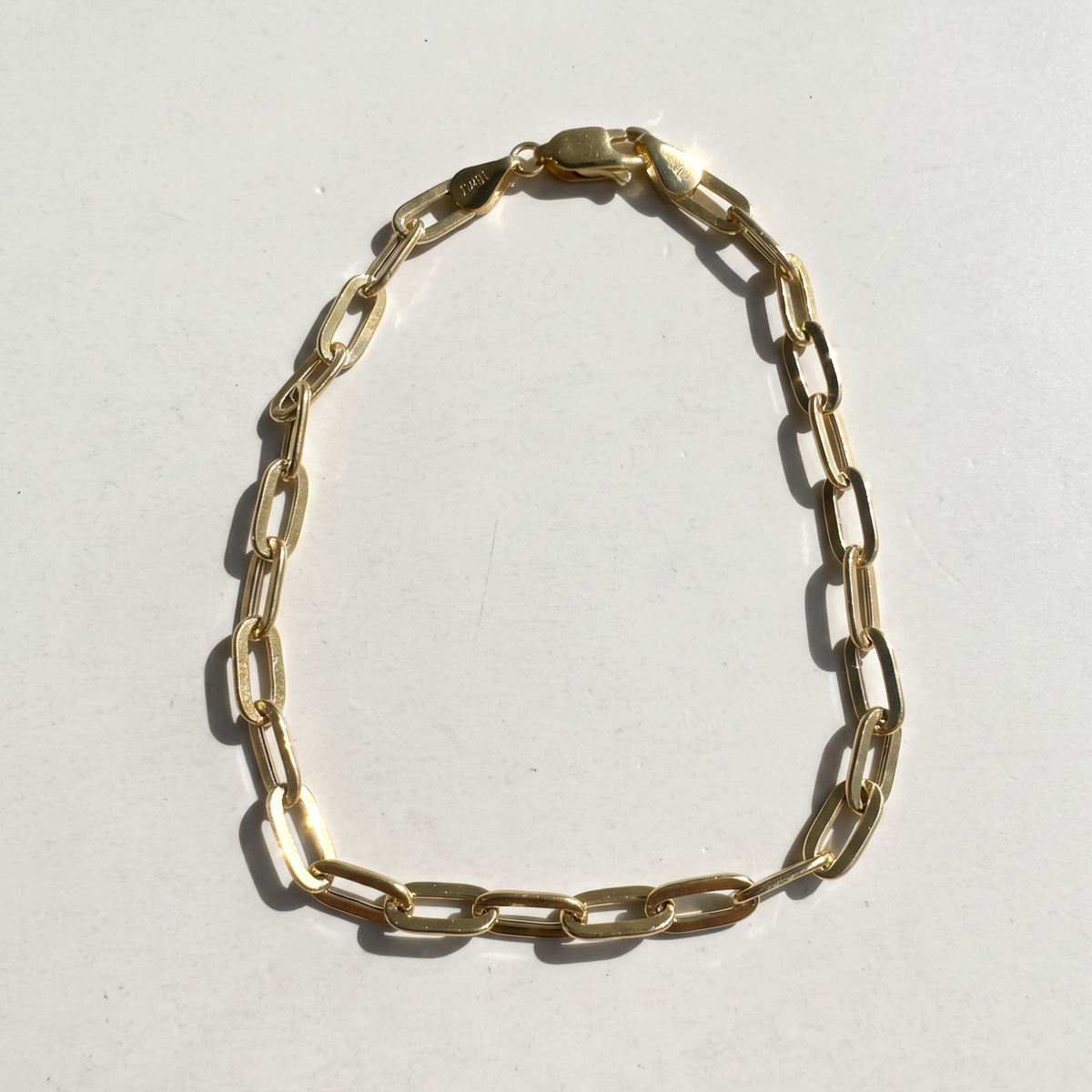Medium Paperclip Bracelet | 10K Yellow Gold