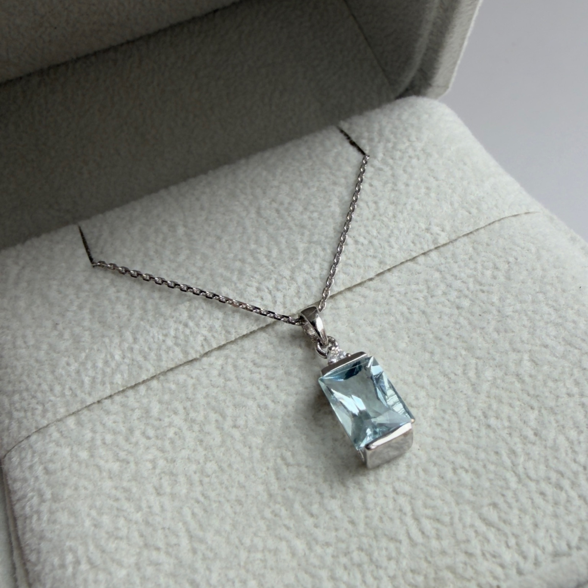 Half Bezel Aquamarine Pendant Necklace | Sterling Silver