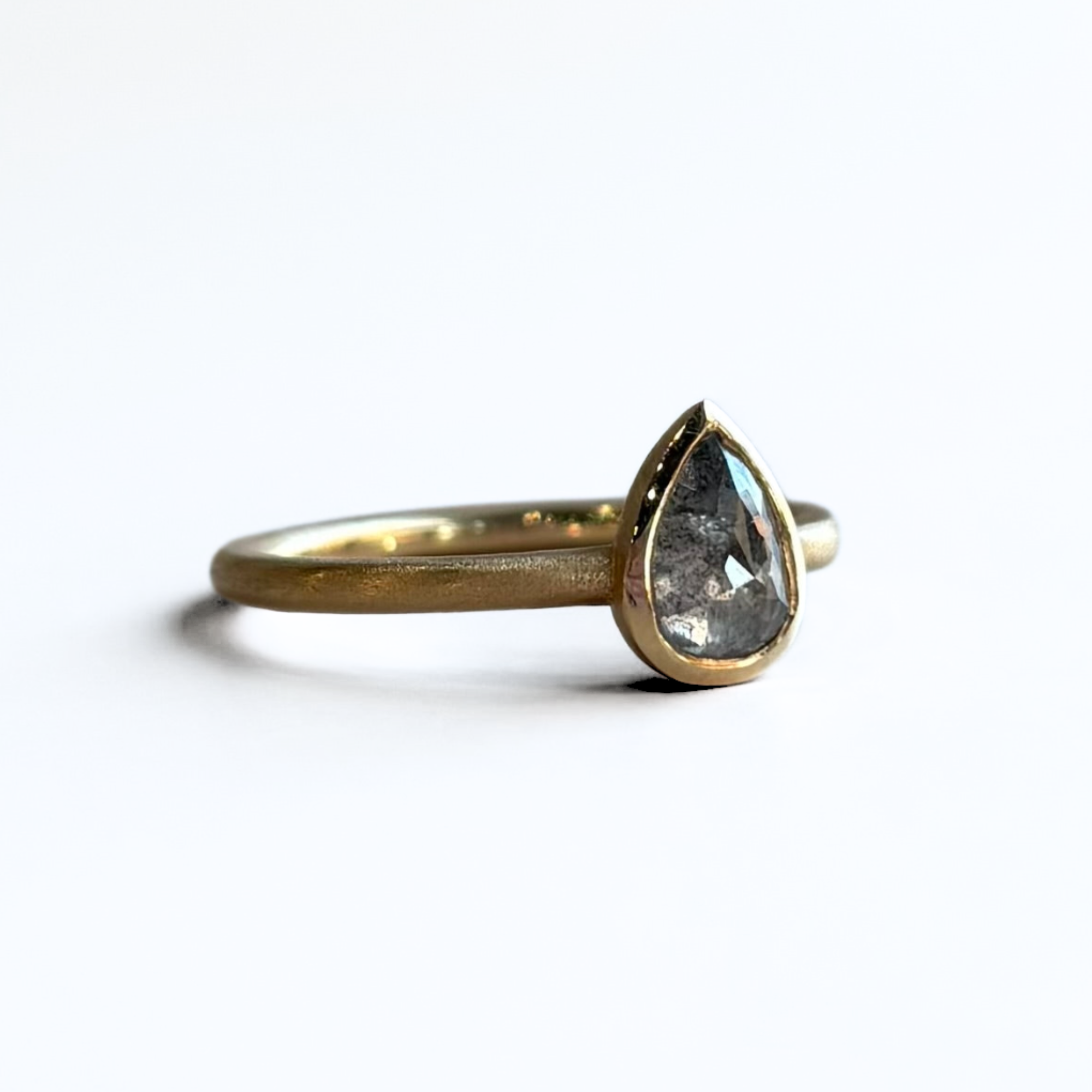 0.80CT Pear-shaped Salt and Pepper Diamond Ring | 14K Yellow Gold