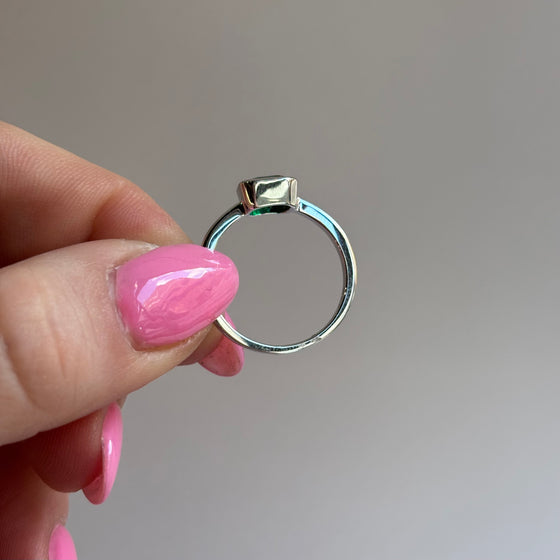 Bezel Ring