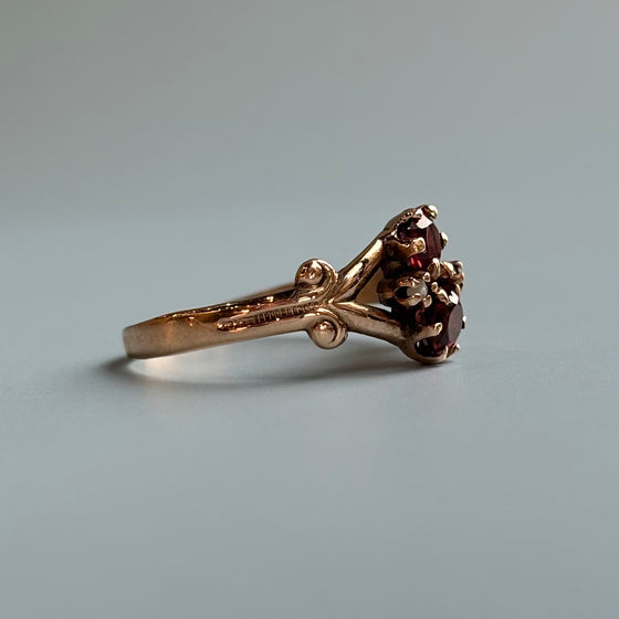 Garnet and Diamond Split-Shank Ring