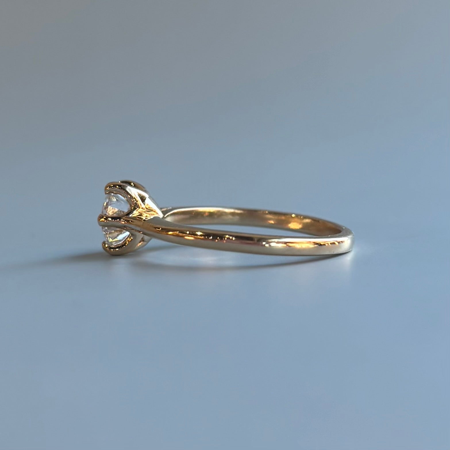 Lotus Flower Lab-Grown Diamond Solitaire | 1.02 CT | 14K Yellow Gold | D Color, VVS2 Clarity