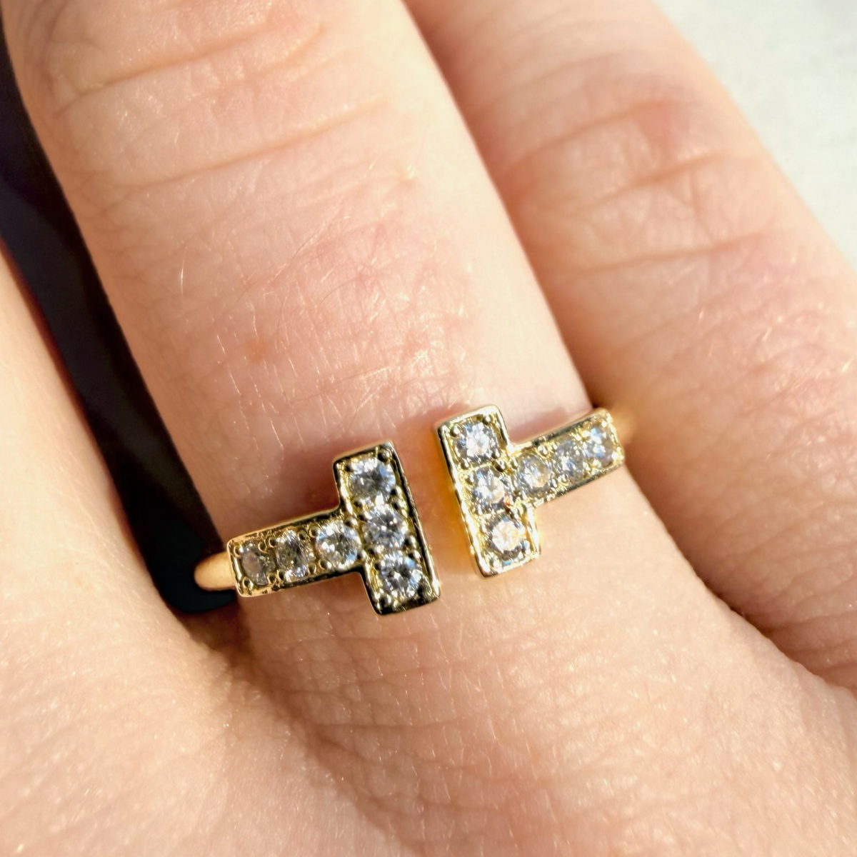 Open Bar Diamond Fashion Ring | Earth-Mined Diamond