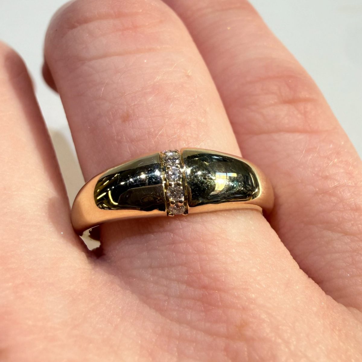 Domed Diamond Line Band