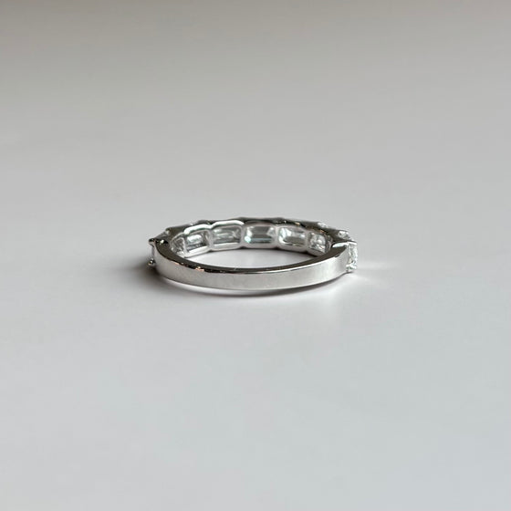 Diamond Baguette Band