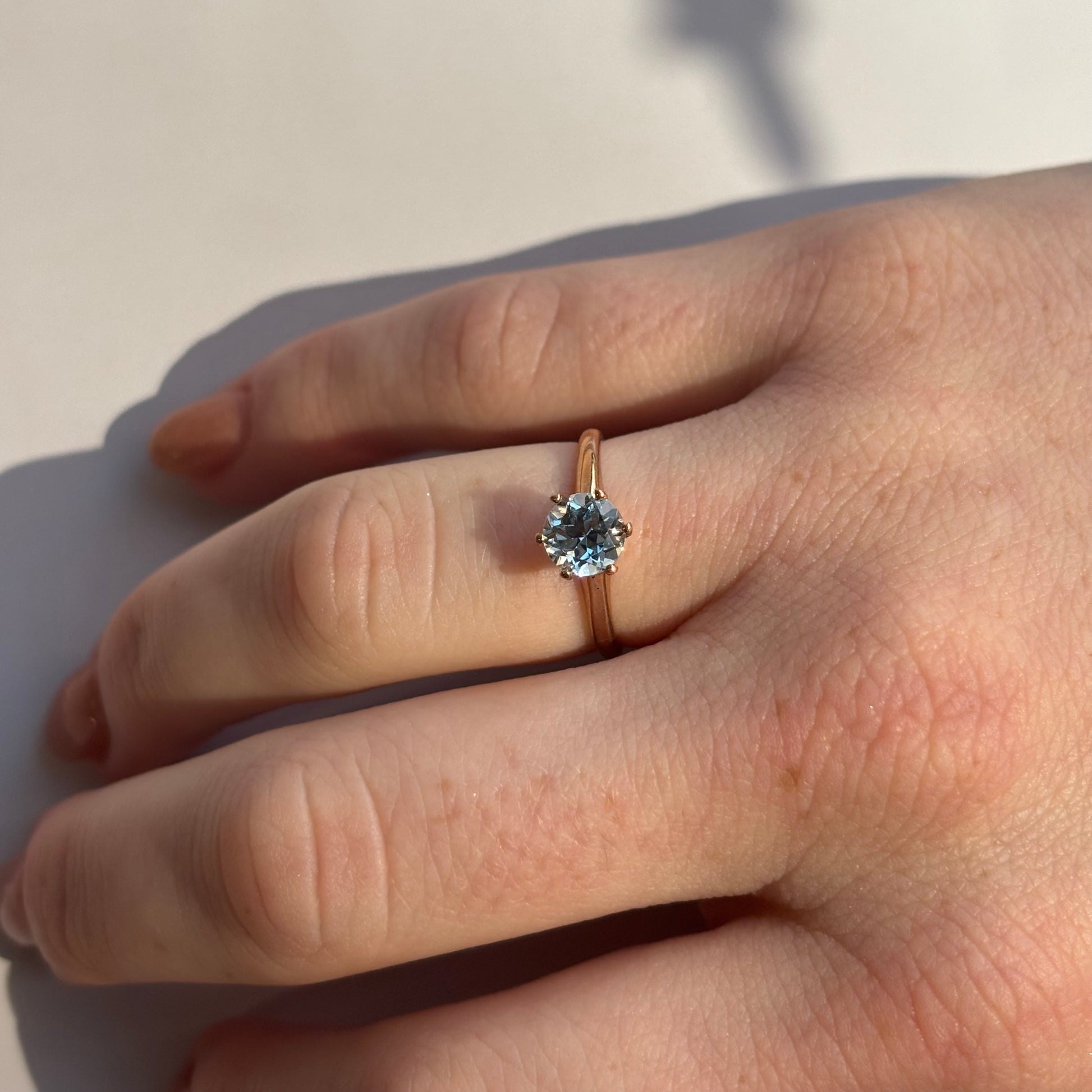 Aquamarine Solitaire Ring | 10K Yellow Gold | Vintage