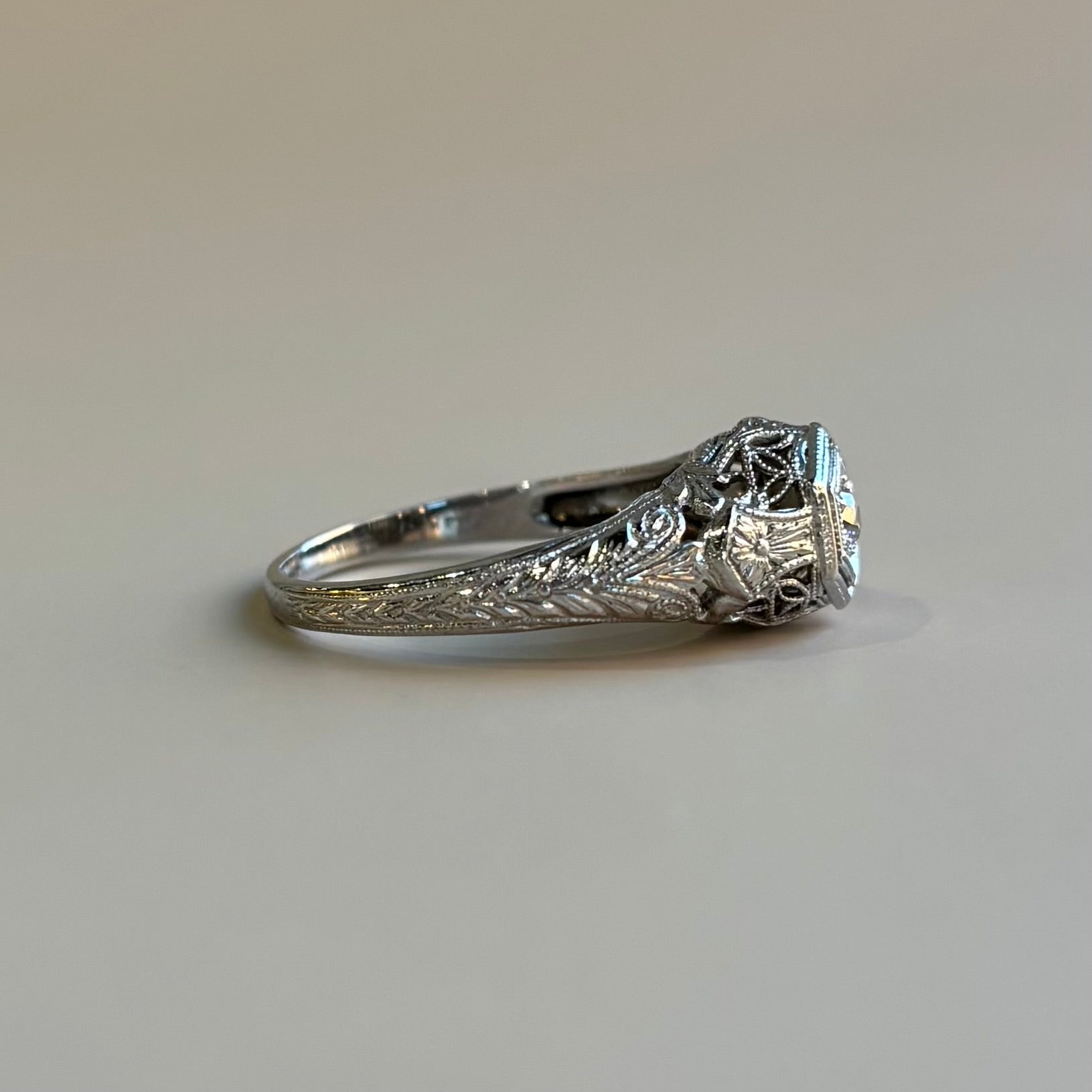 Art Deco Diamond Hexagonal Bezel Filigree Ring | 18k White Gold | Vintage