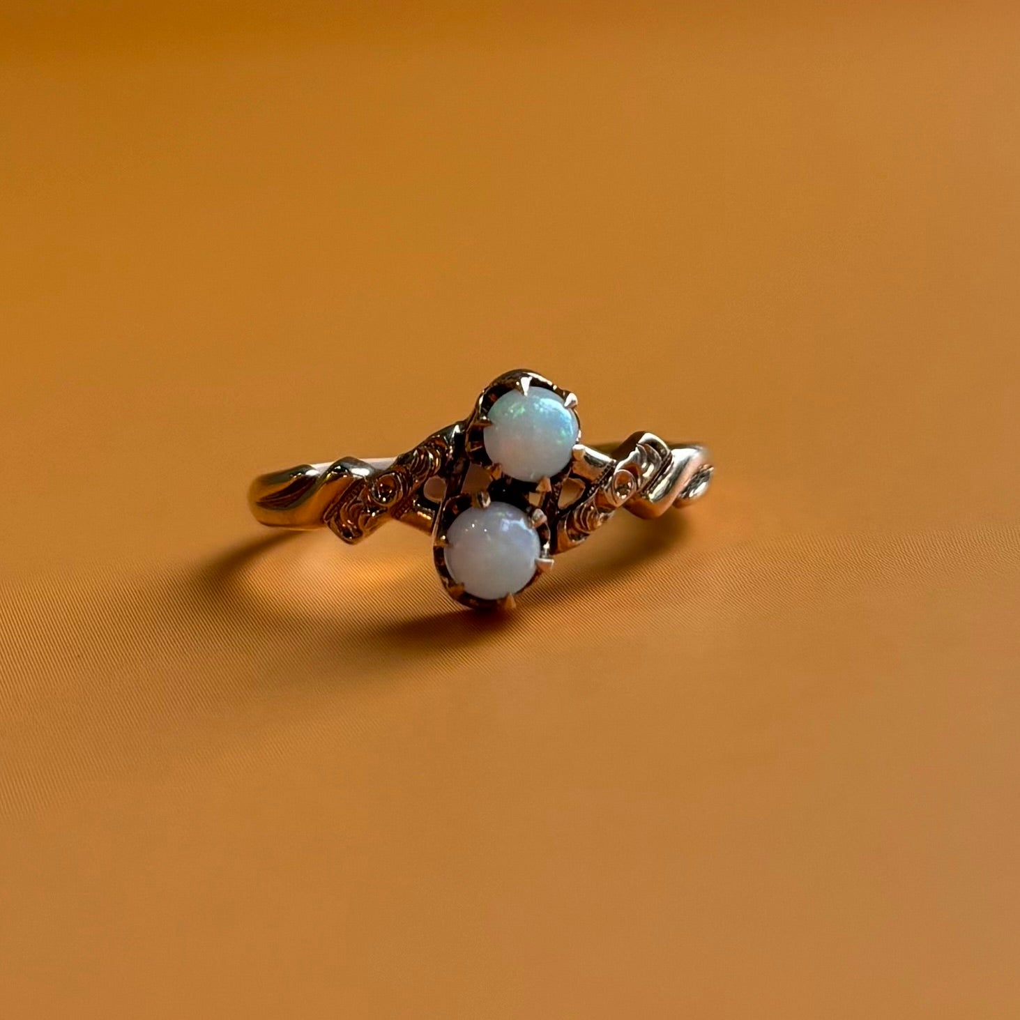 Double Opal Ring | 10K Yellow Gold | Vintage