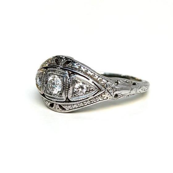 Art Deco Diamond Ring .25 ct - Circa 1930