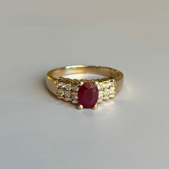 Oval Ruby