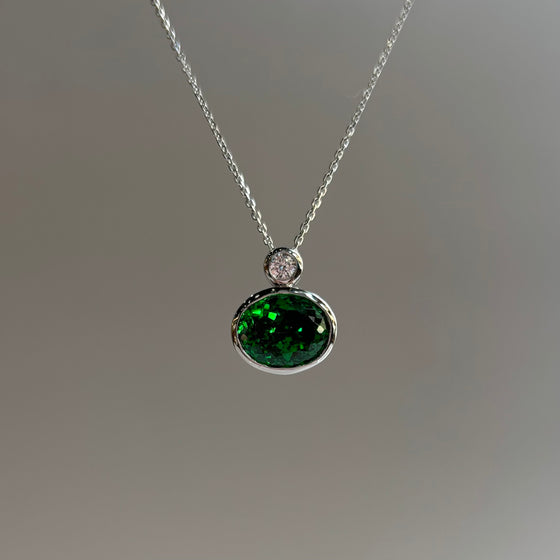 East-West Green Topaz Oval