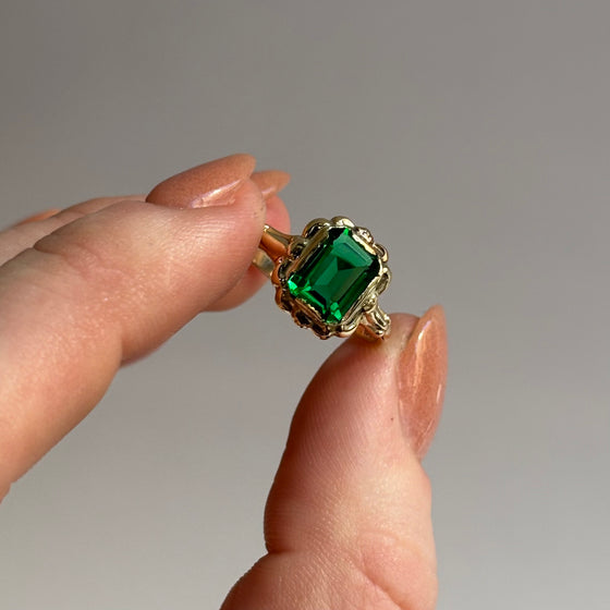 Vintage Emerald Ring