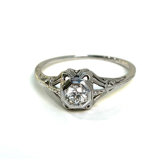 18k Art Deco Diamond Solitaire Engagement Ring .25 ct