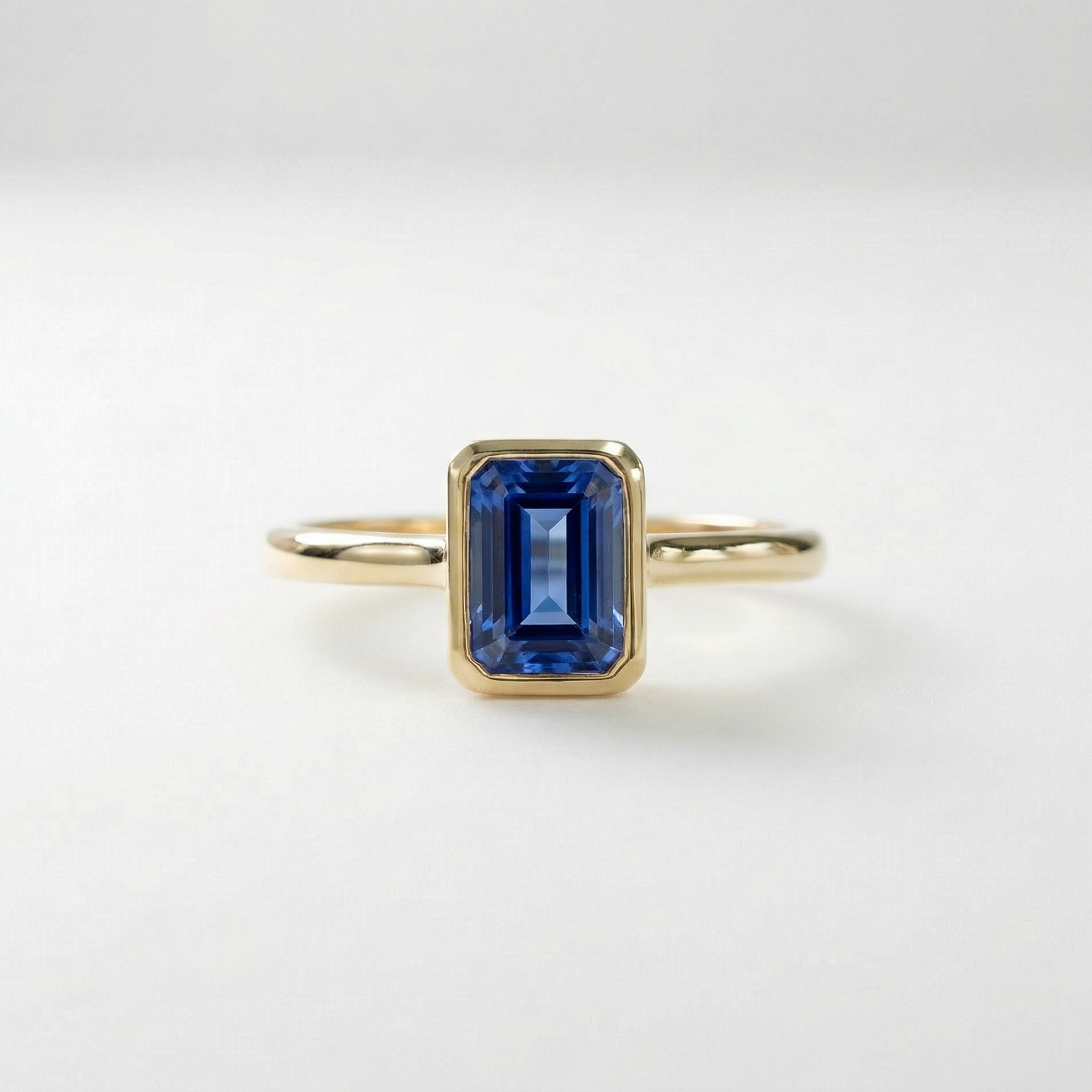 The Classic Bezel Ring | Tanzanite